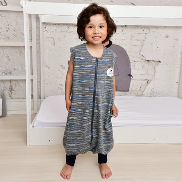 Pijama Saco De Dormir Com Pé Estampa Listras Finas Malha Azul