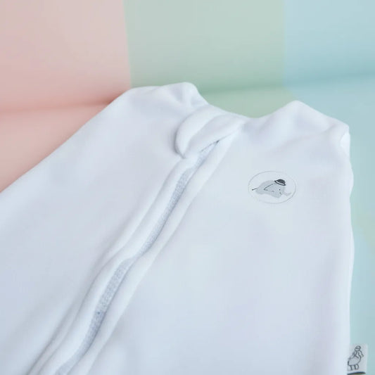 Saco De Dormir Bebê Meia Estação Suedine Branco